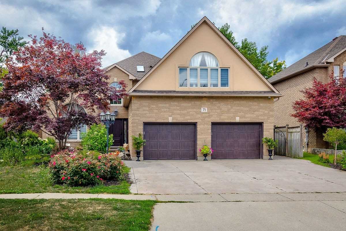 71 Richmond Cres