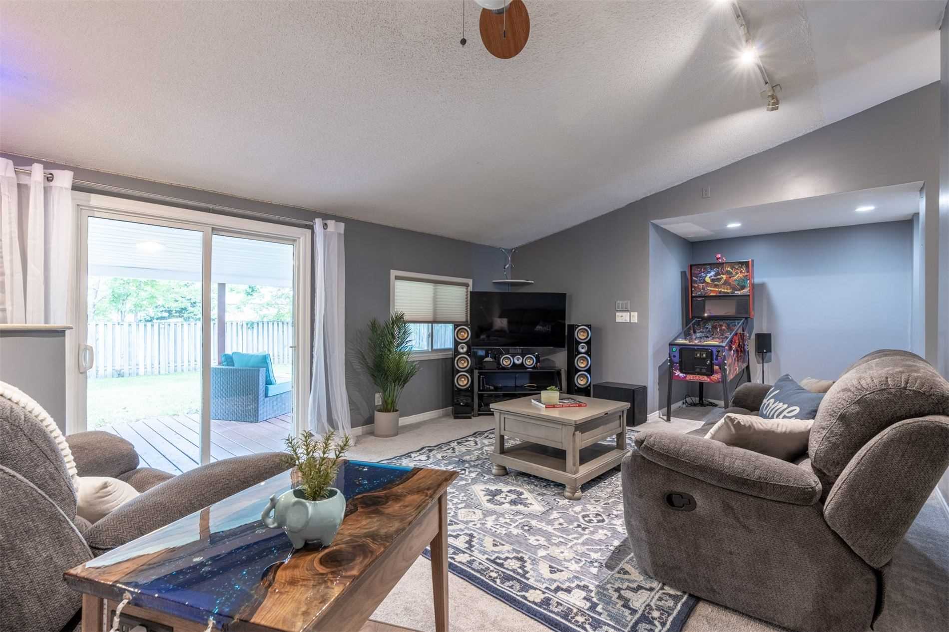 5 Dunvegan Rd