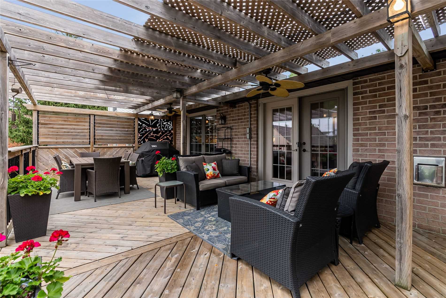 43 Oceanic Dr