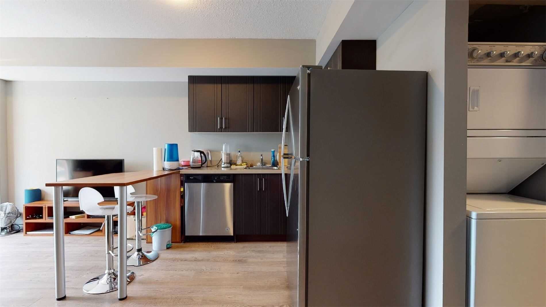 321 Spruce St, #303