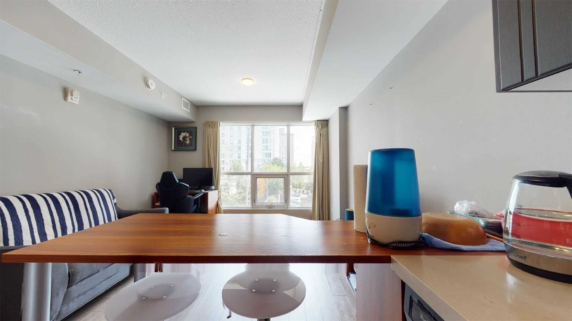 321 Spruce St, #303