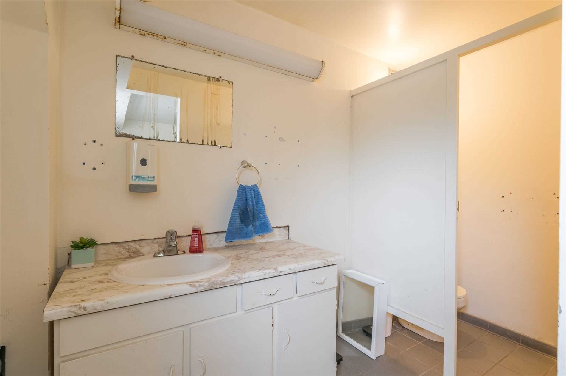 Listing X5723706 - Large Photo # 32