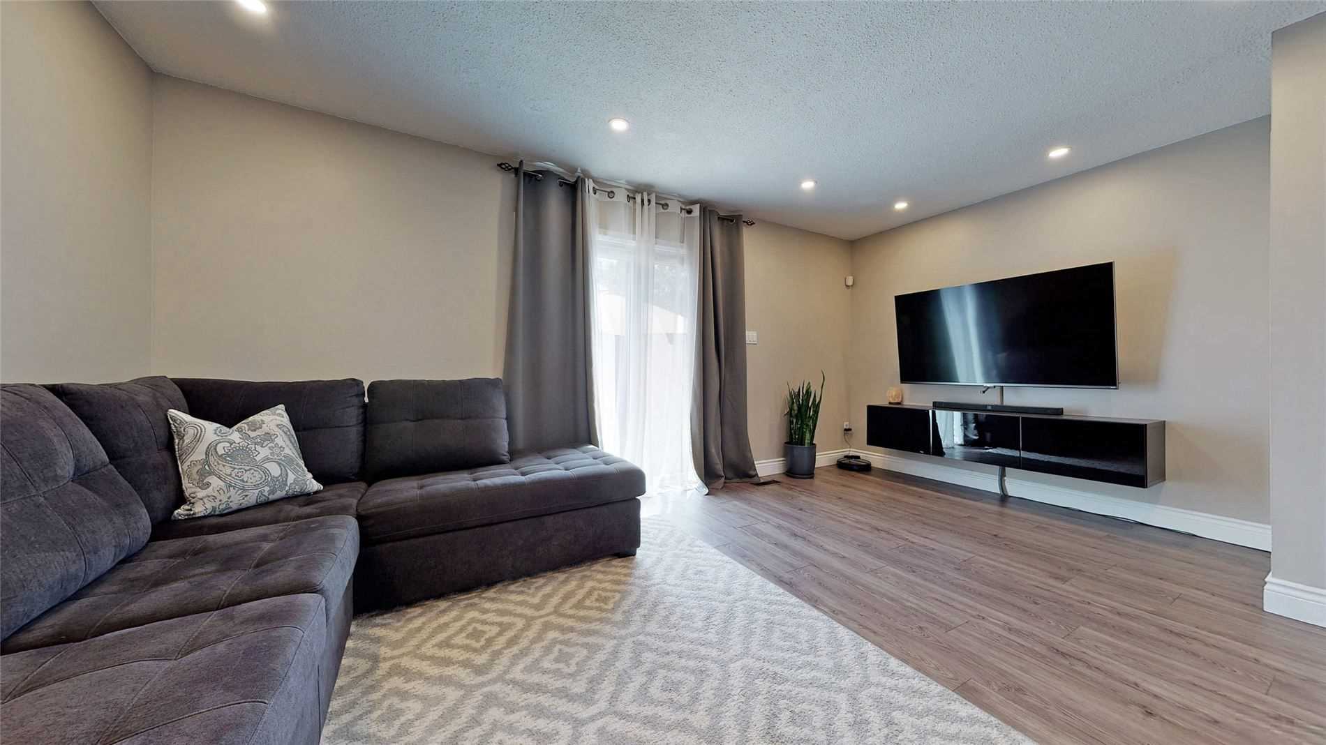 1355 Upper Gage Ave, #14