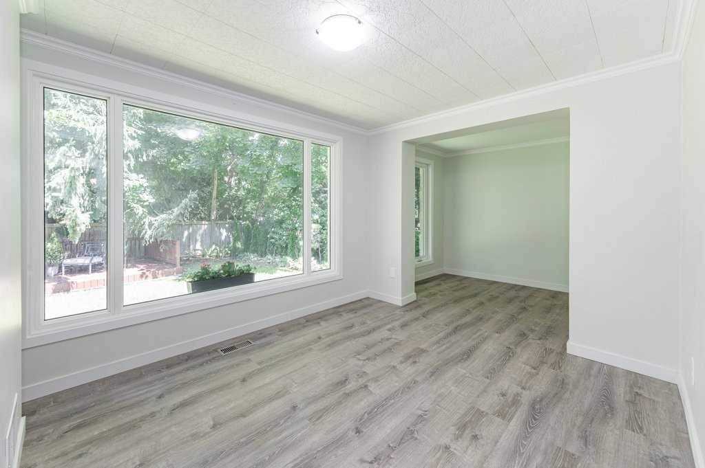 83 Jerseyville Rd E