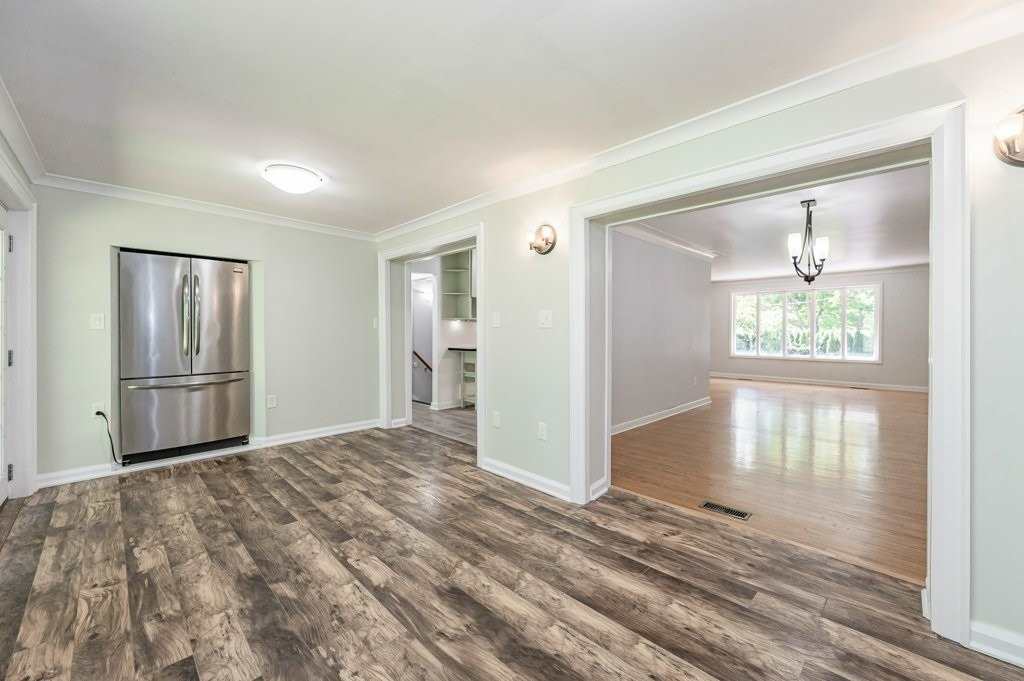 83 Jerseyville Rd E