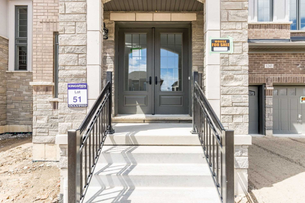 1243 Upper Thames Dr, Woodstock