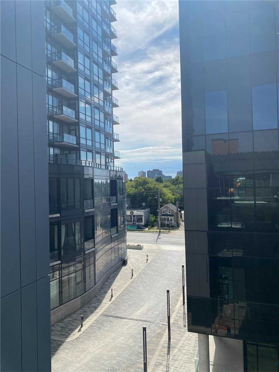 108 Garment St, #401