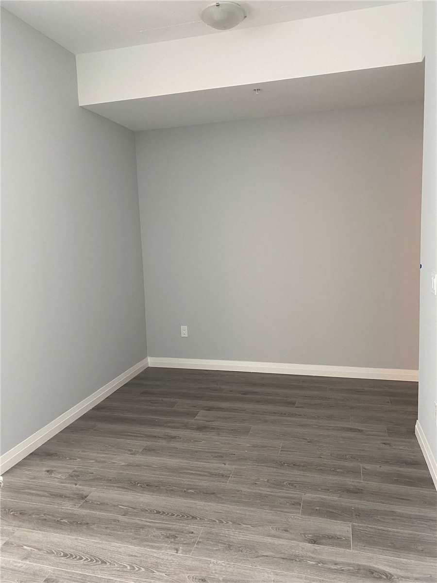 108 Garment St, #401