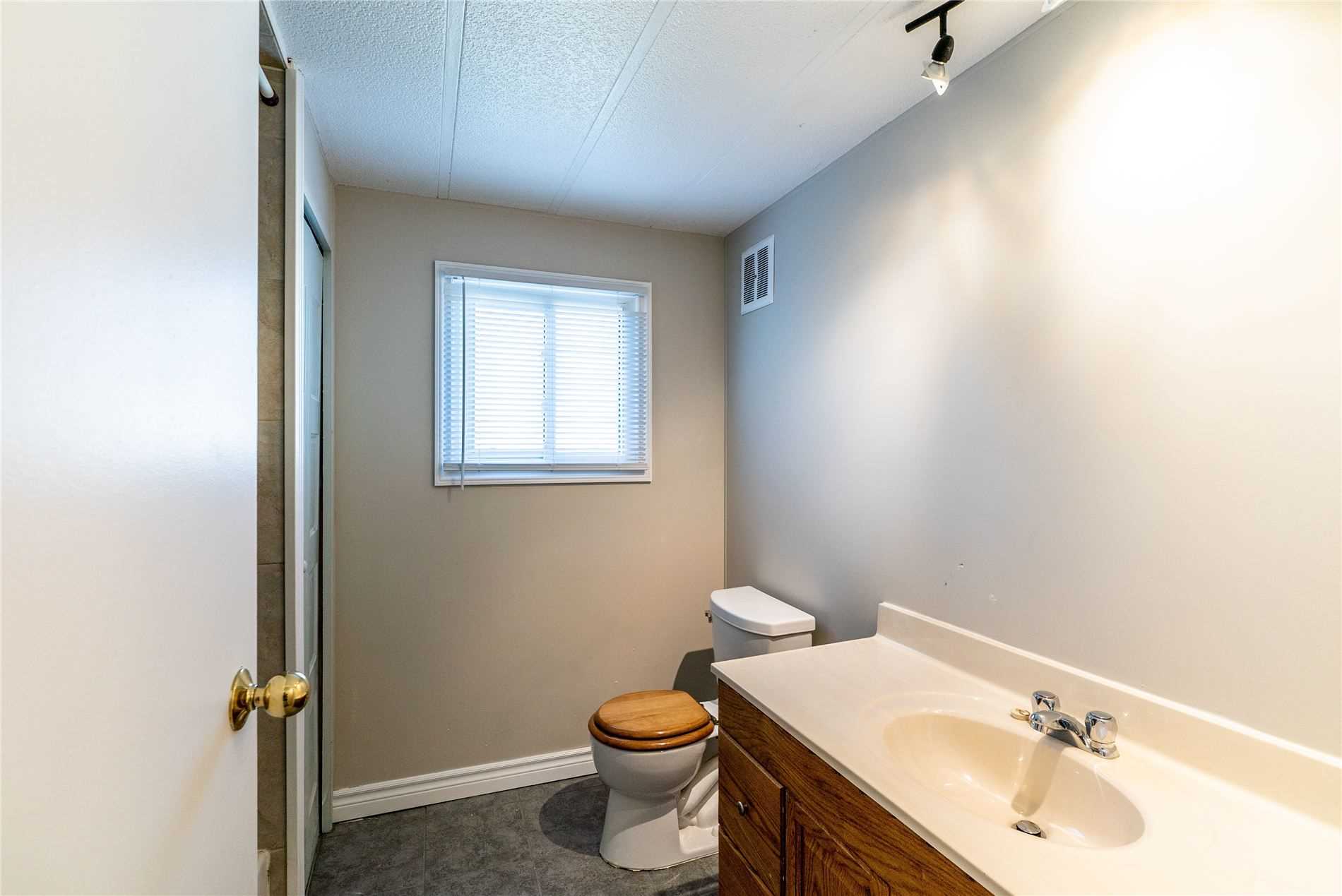 4 Fenelon Way