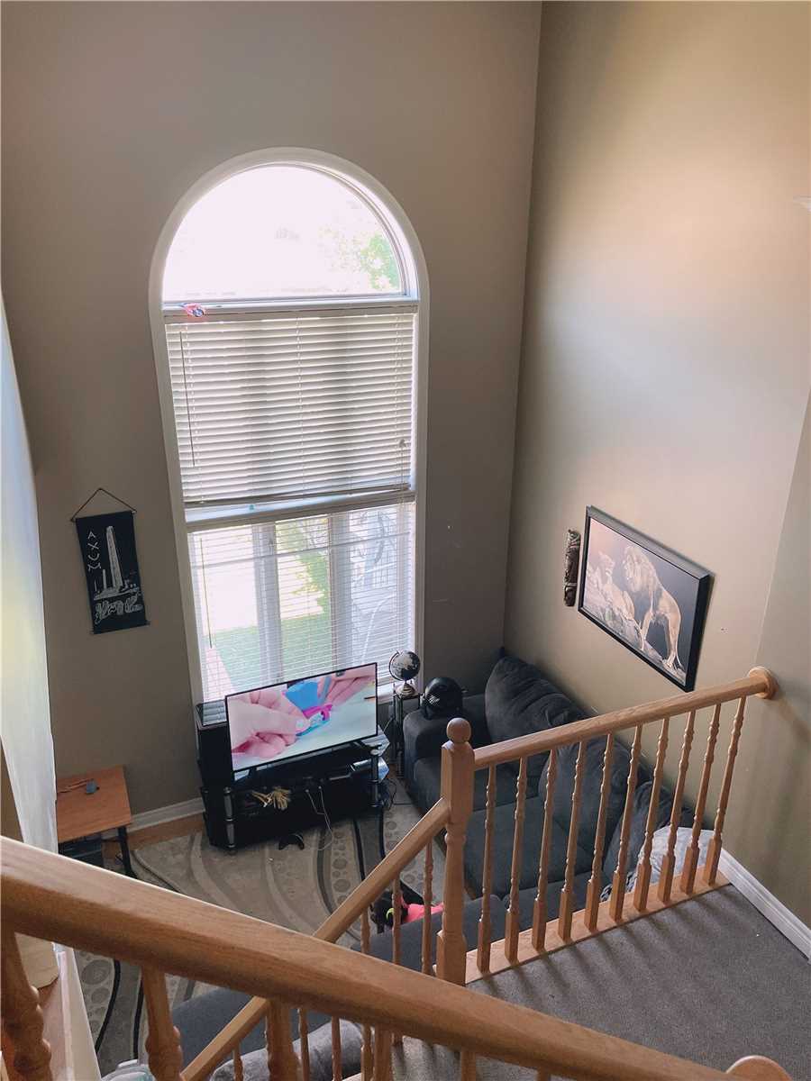 30 Robertson Rd