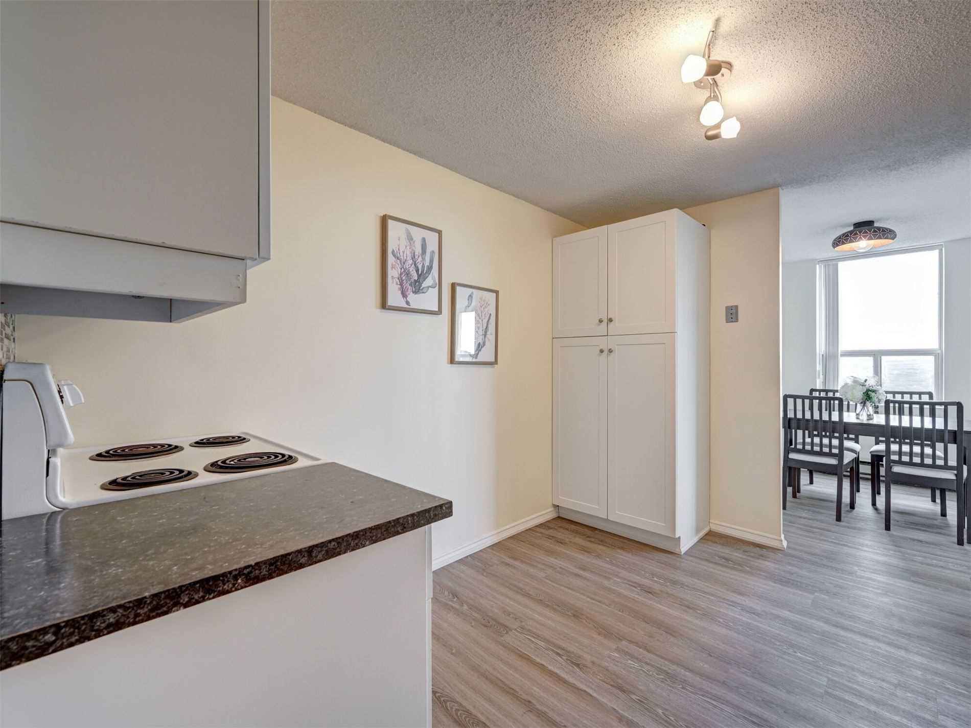 35 Green Valley Dr, #1610