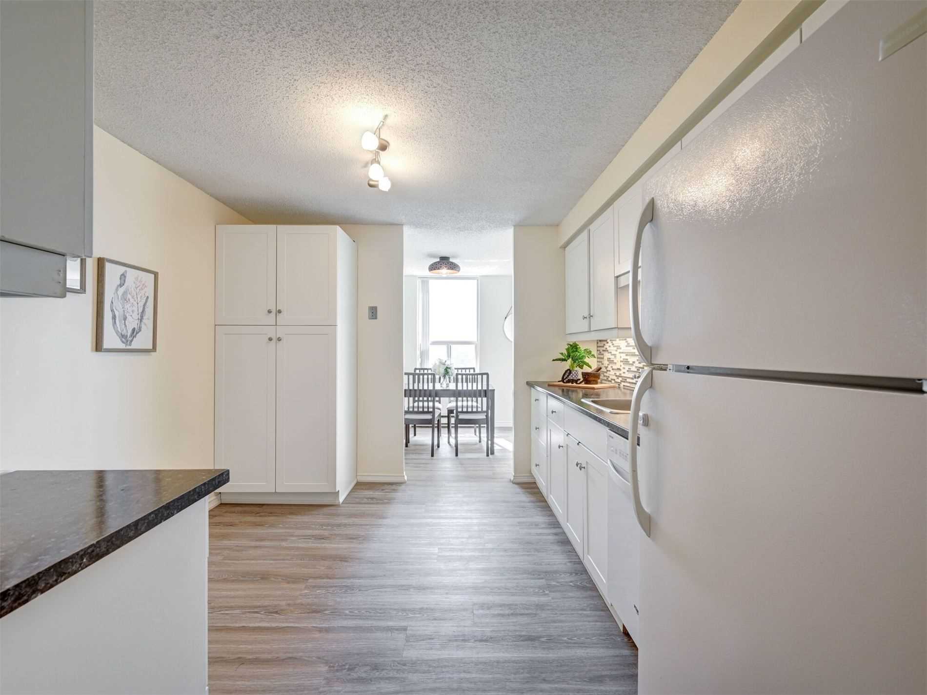35 Green Valley Dr, #1610