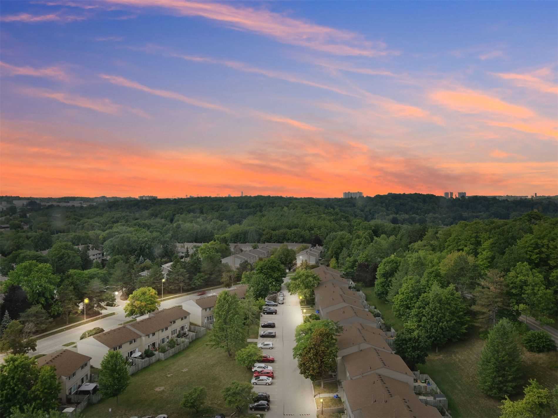 35 Green Valley Dr, #1610