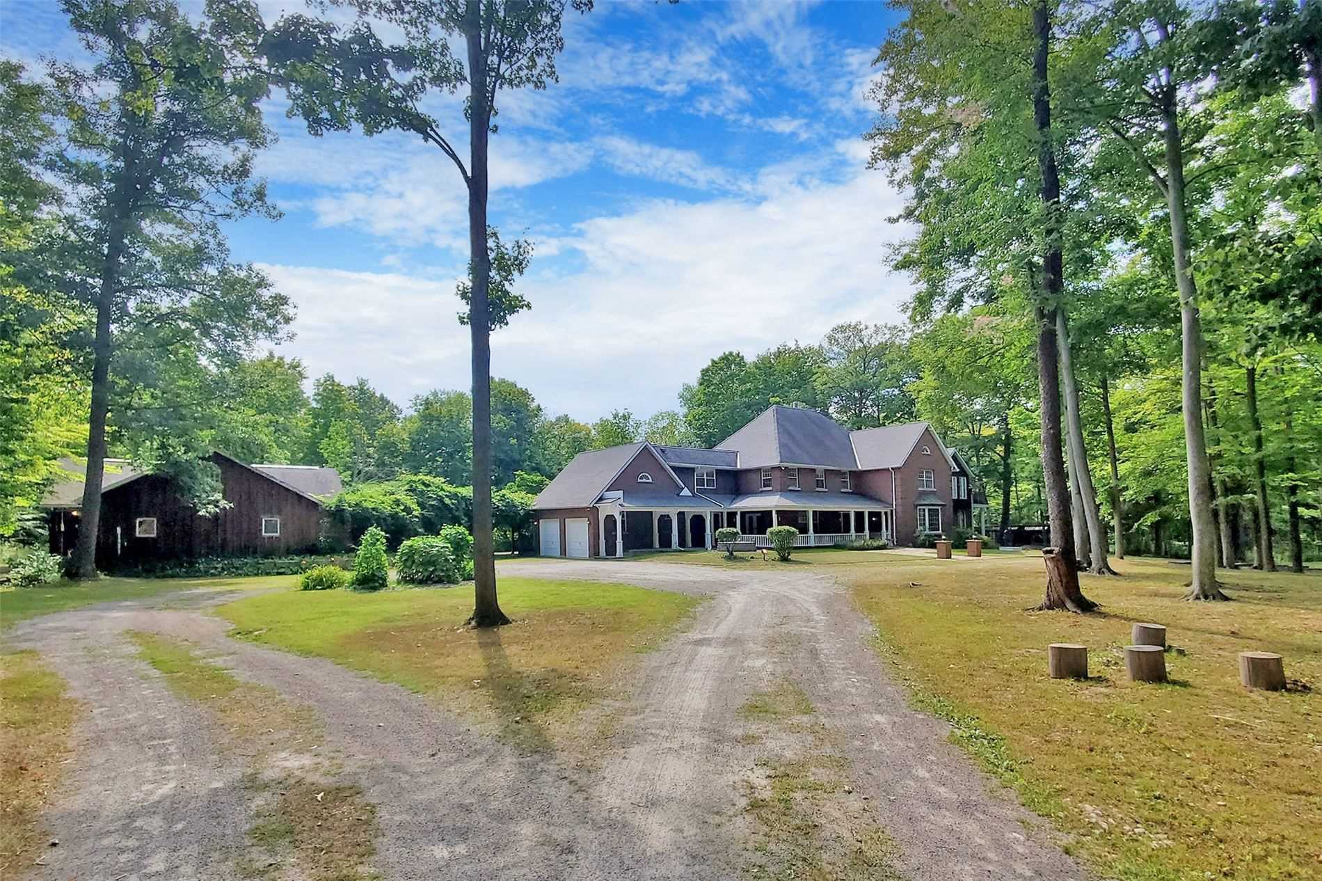 902 Shaver Rd