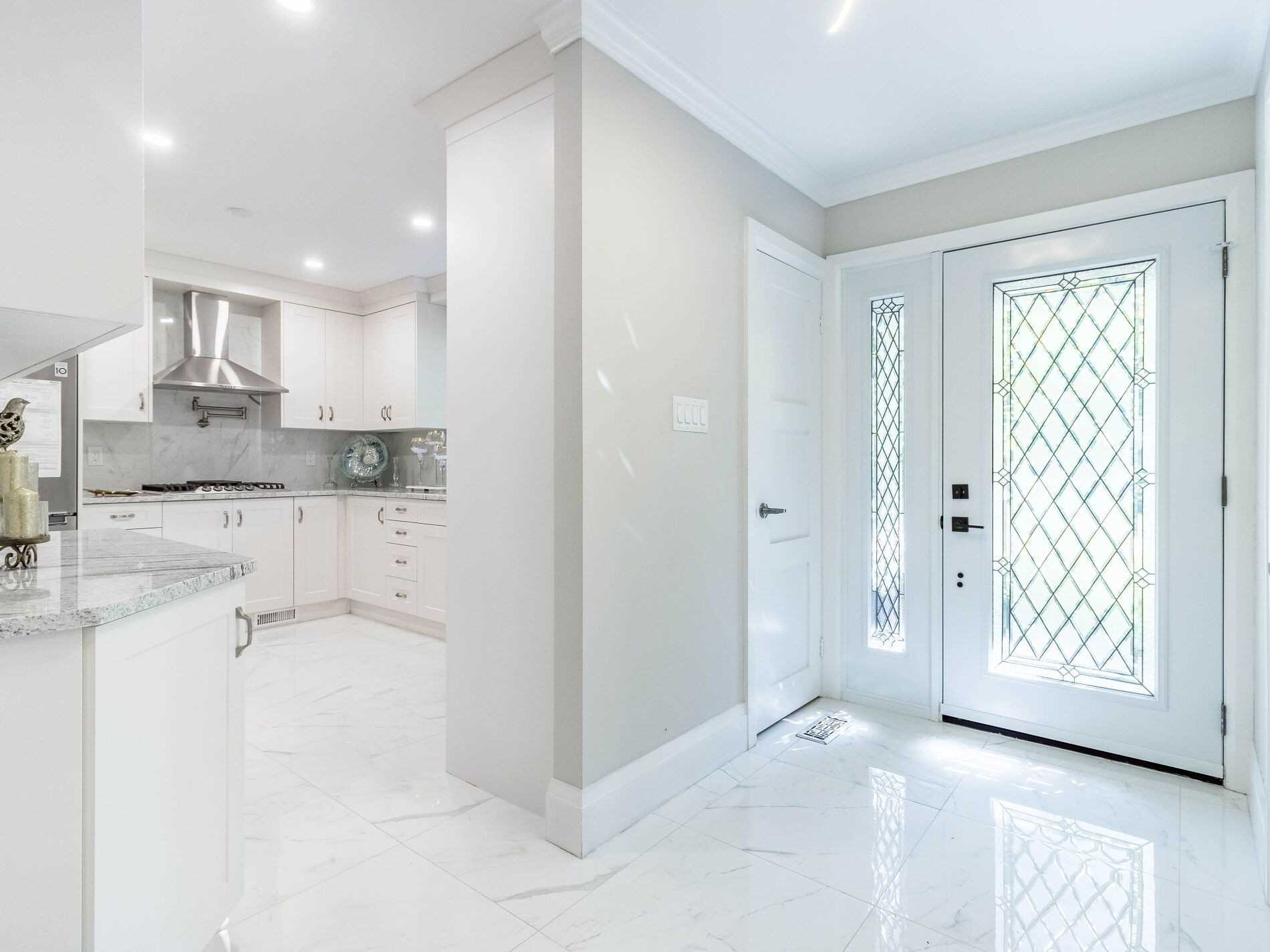 248 Robina Rd