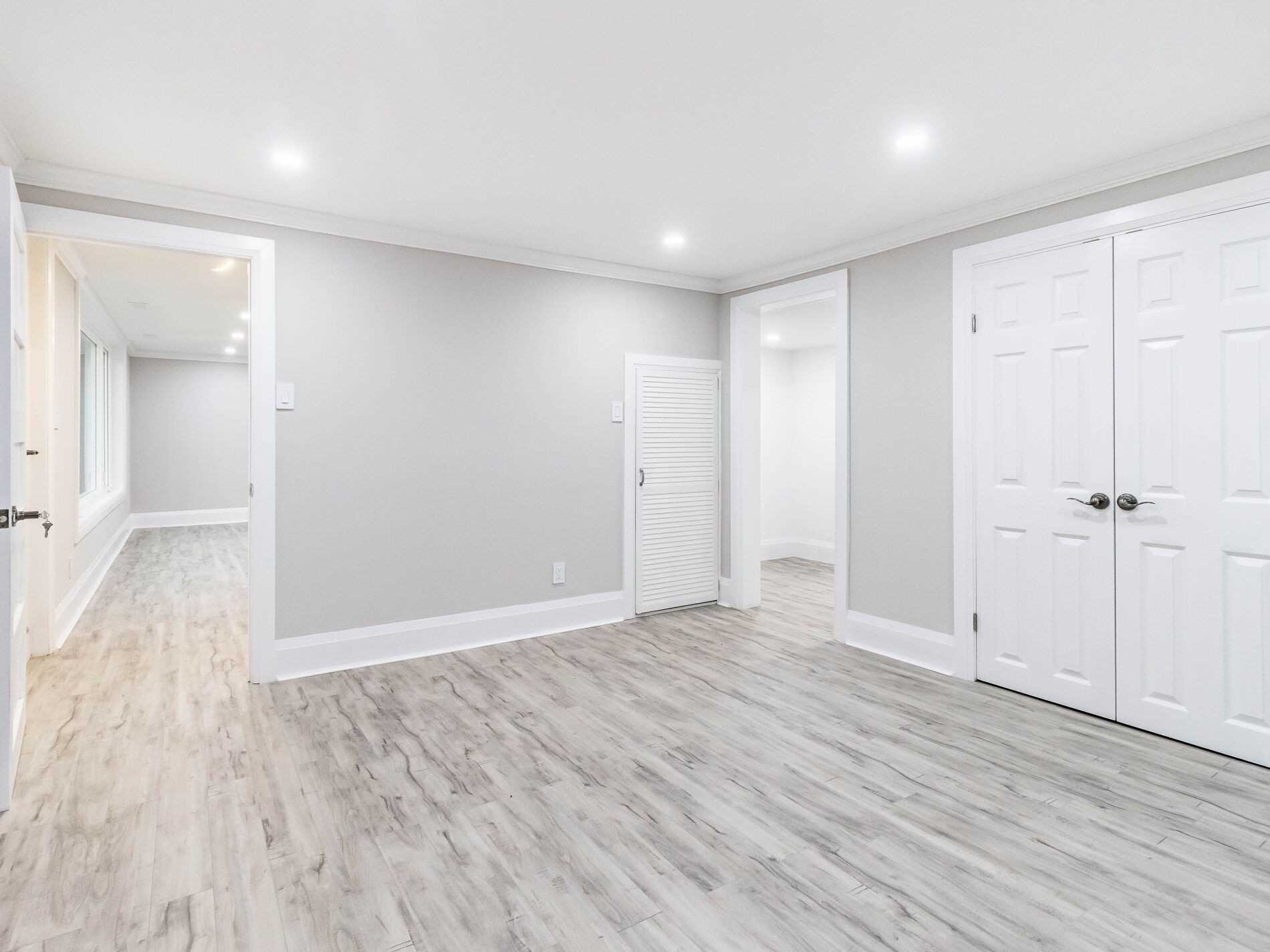 248 Robina Rd