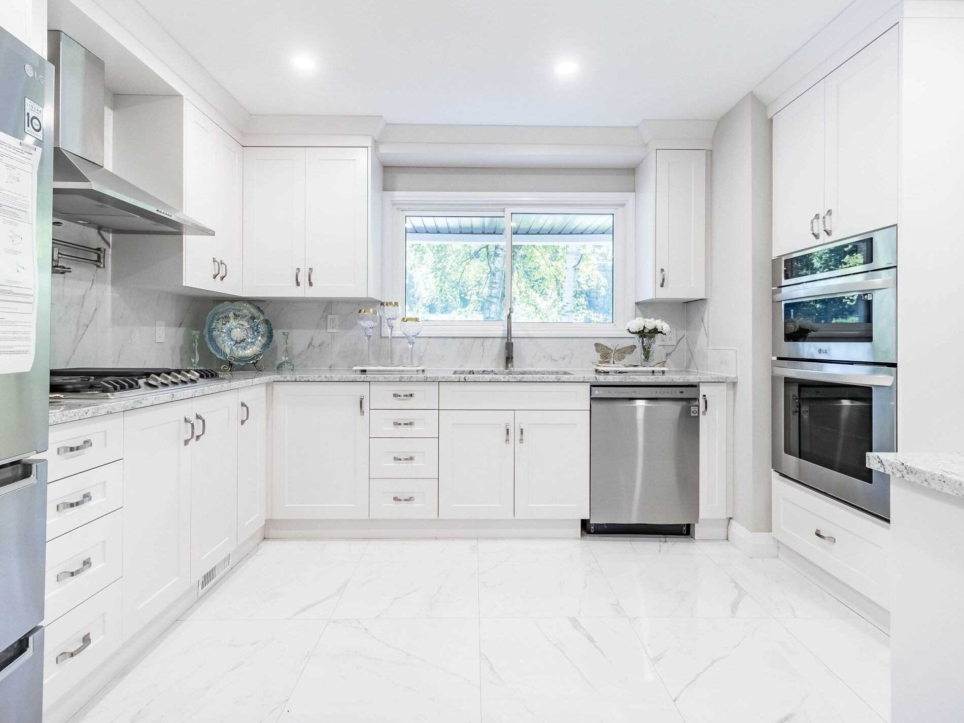 248 Robina Rd
