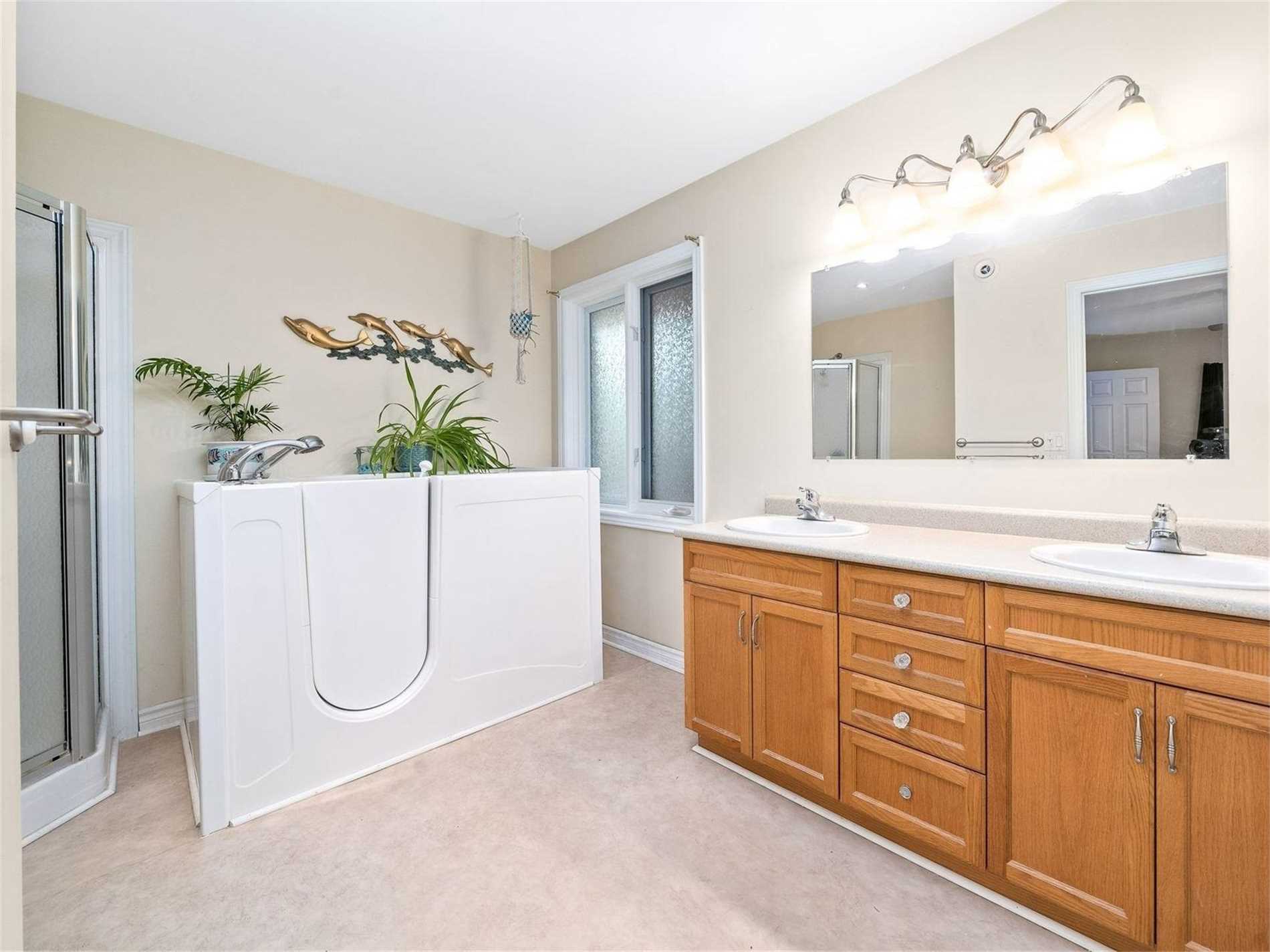 Listing X5749223 - Large Photo # 17
