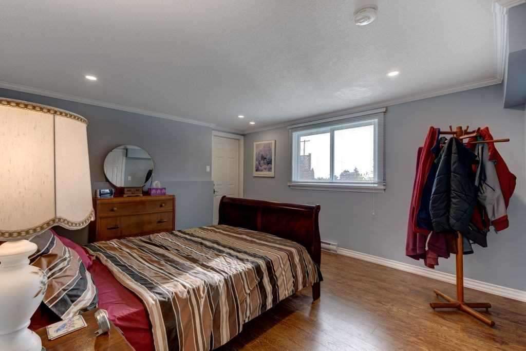 303 Port Colony Rd