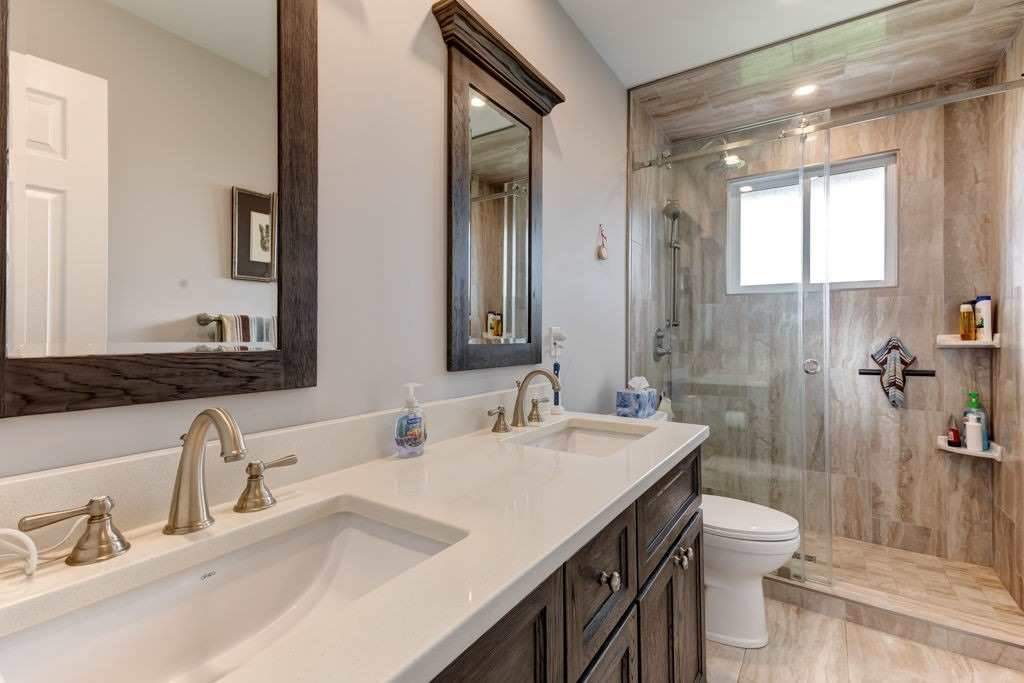 303 Port Colony Rd