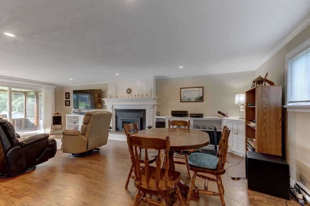 303 Port Colony Rd