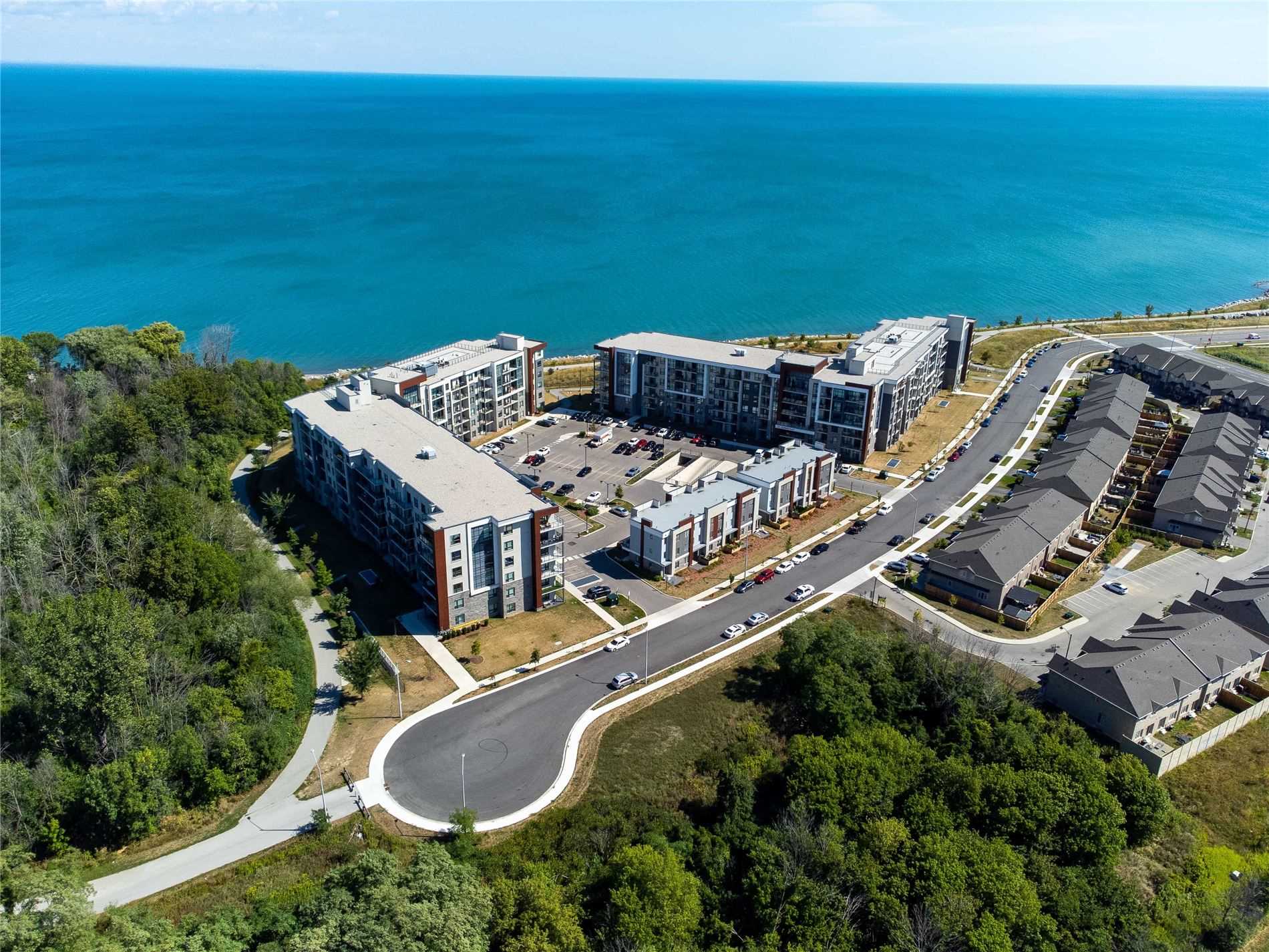125 Shoreview Pl, #602