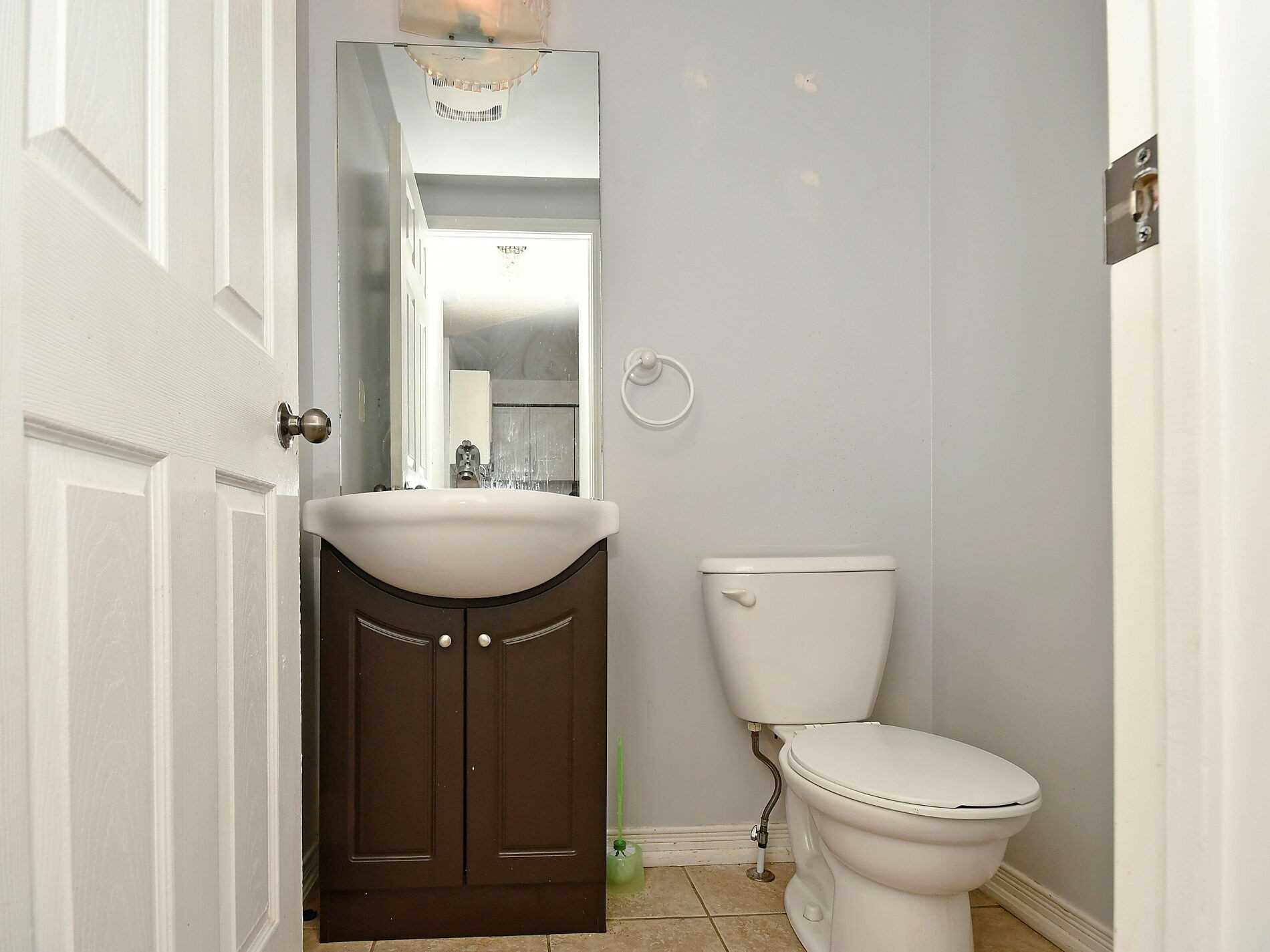 82 Trowbridge Street