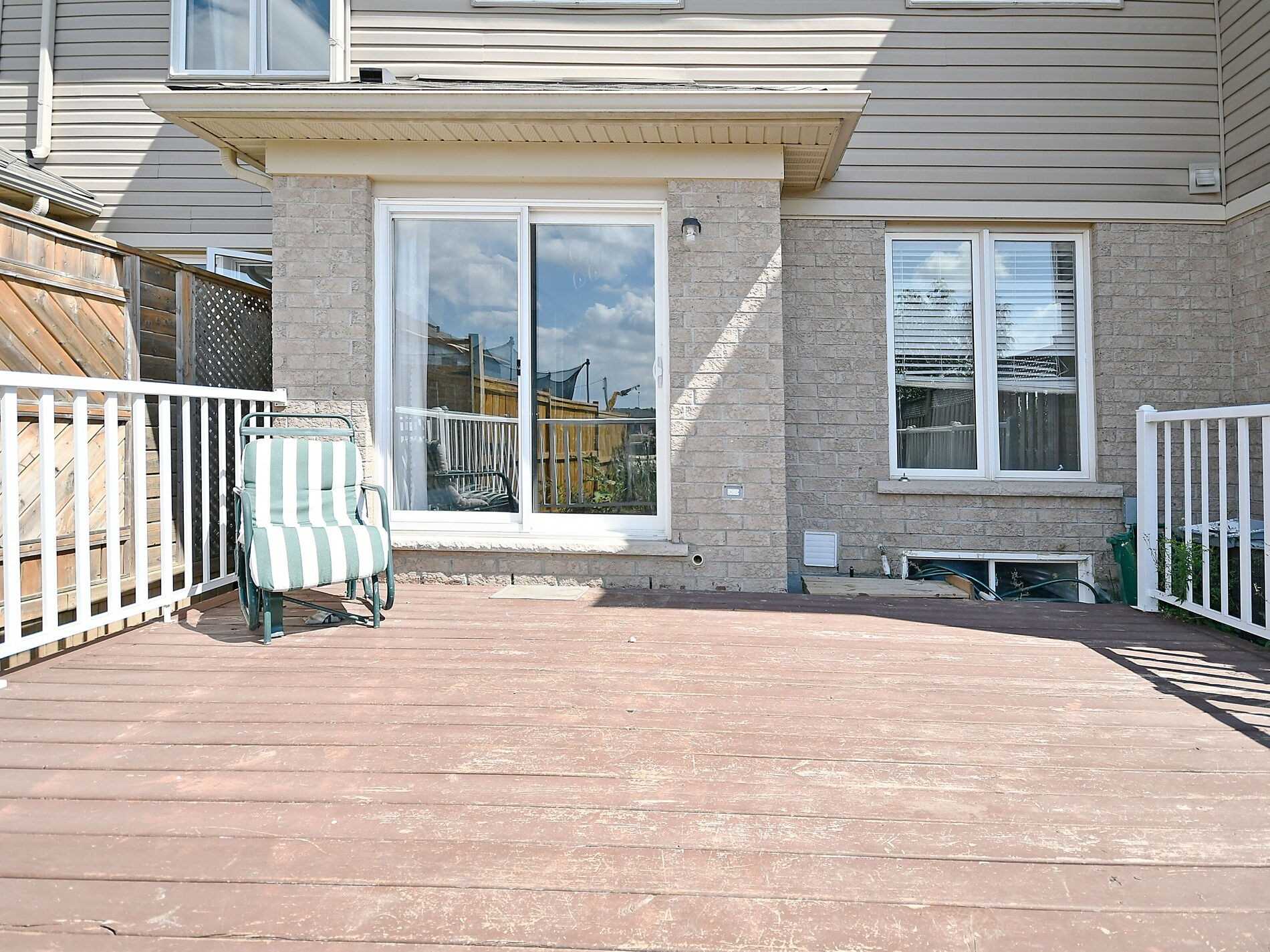 82 Trowbridge Street