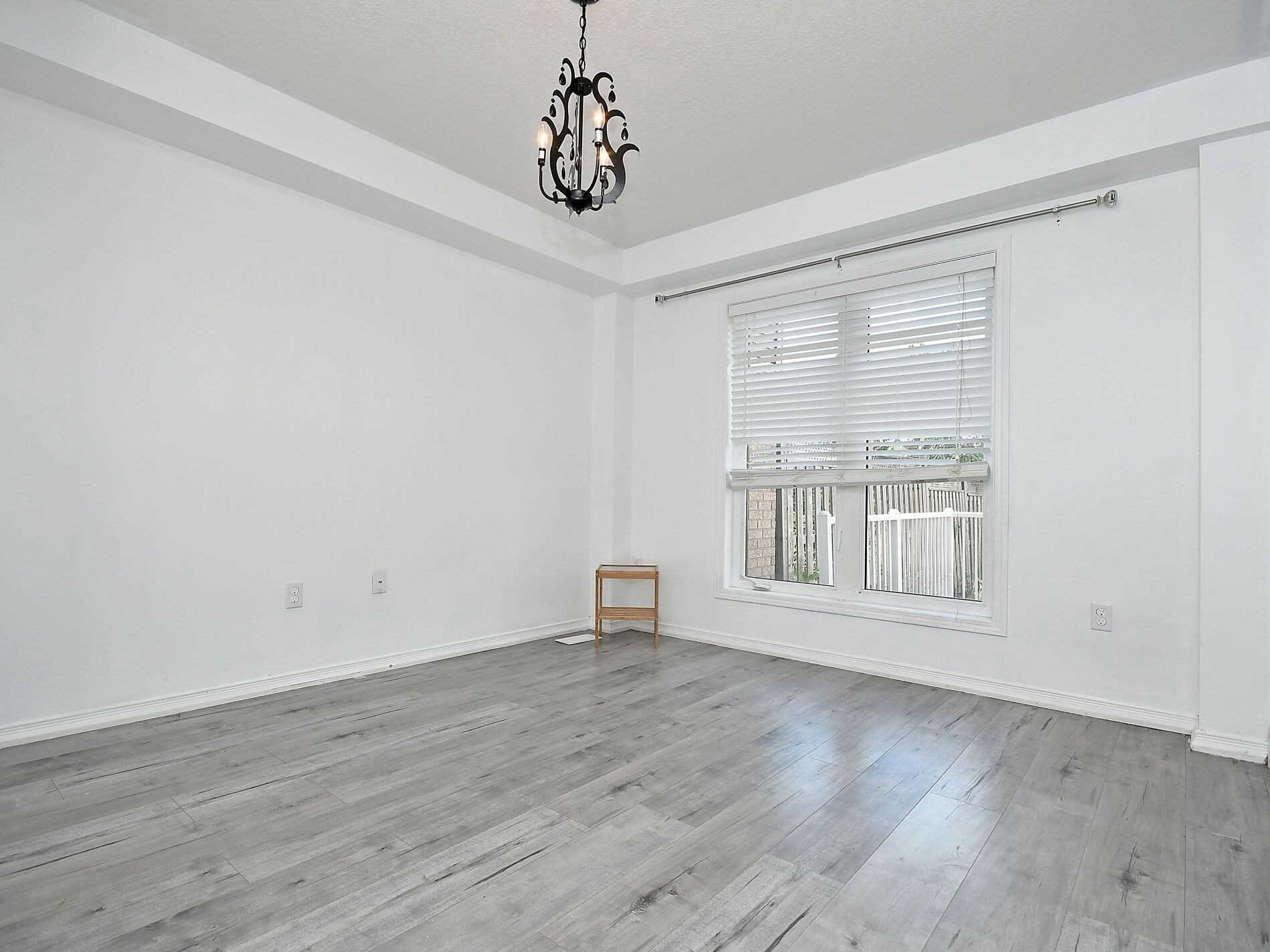 82 Trowbridge Street