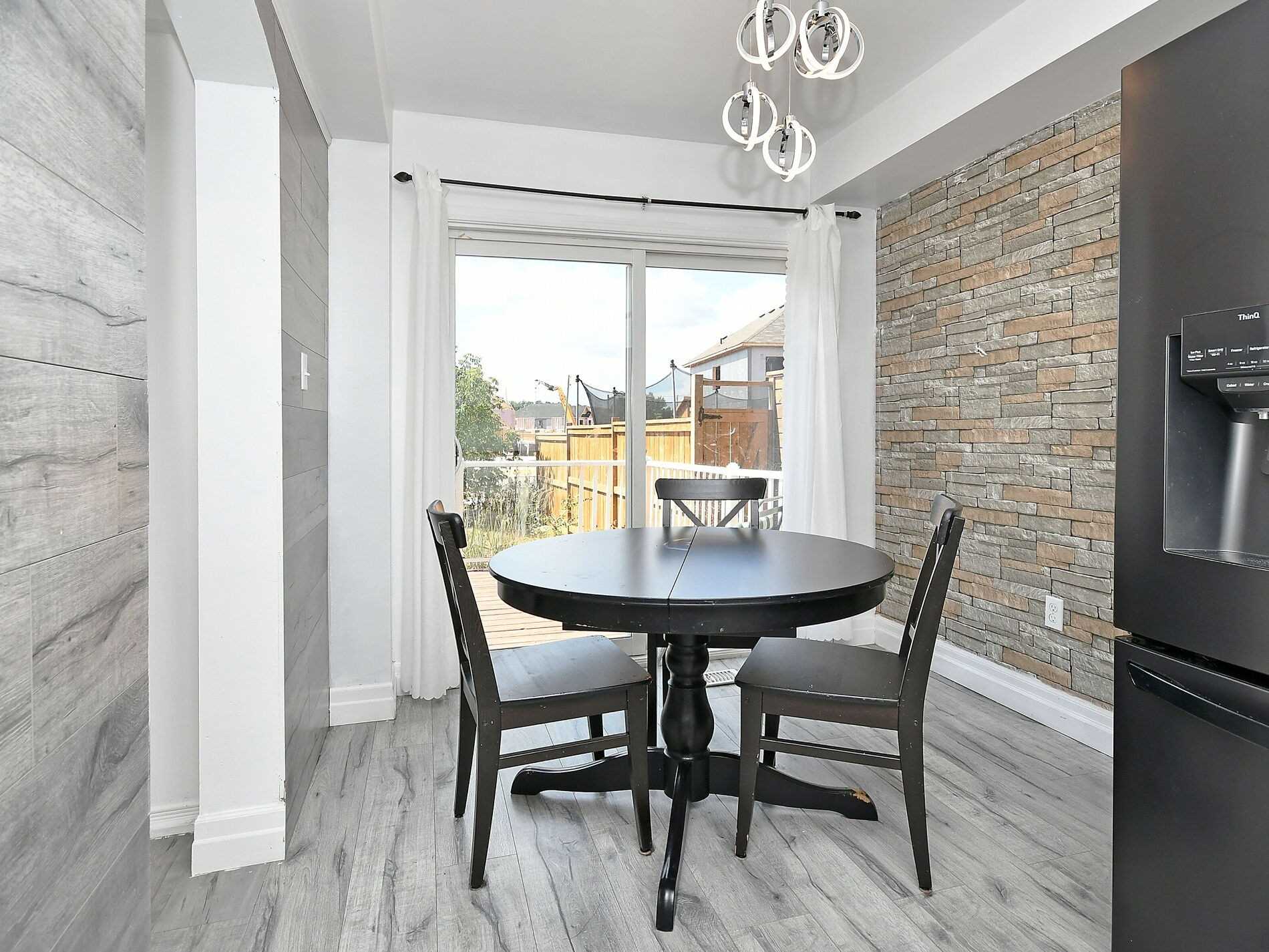 82 Trowbridge Street