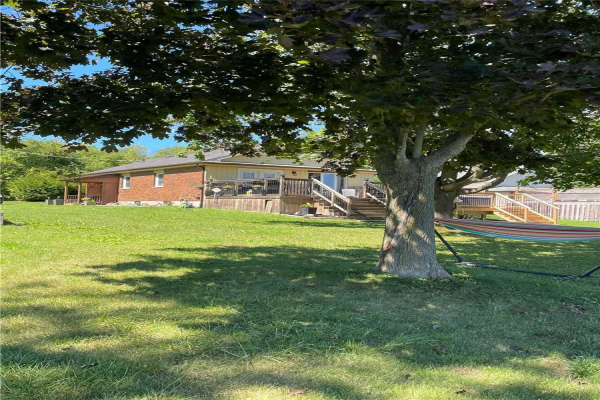 361 Hannah Rd, Hamilton Township