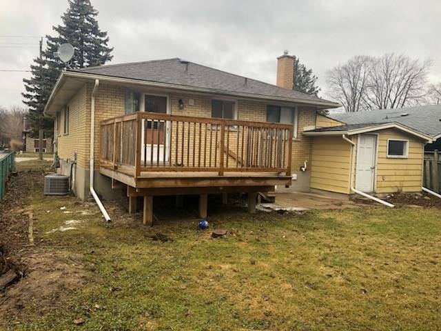 169 Fergus Ave, #Main Fl