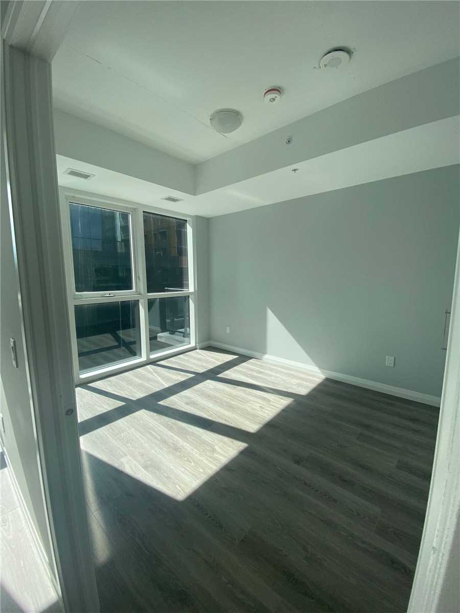 108 Garment Street, #401