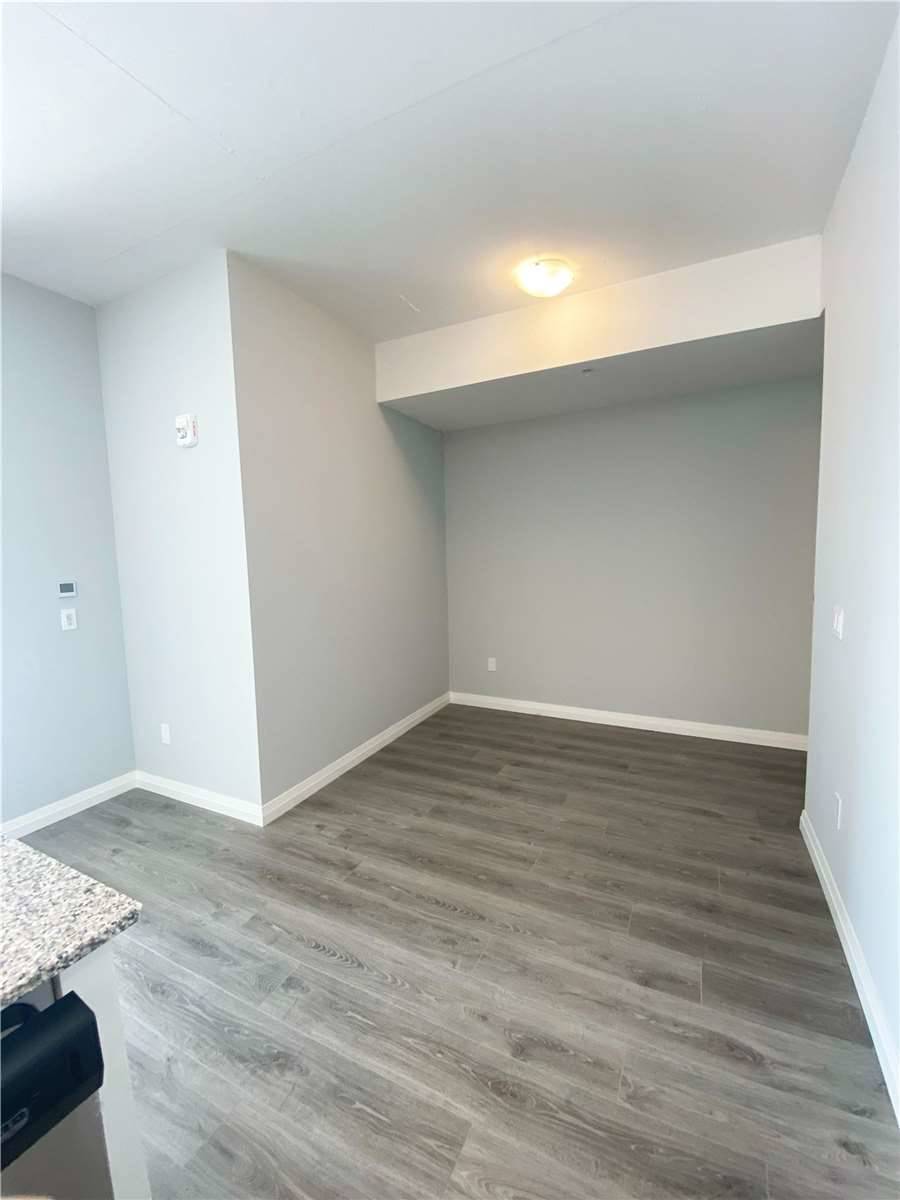 108 Garment Street, #401
