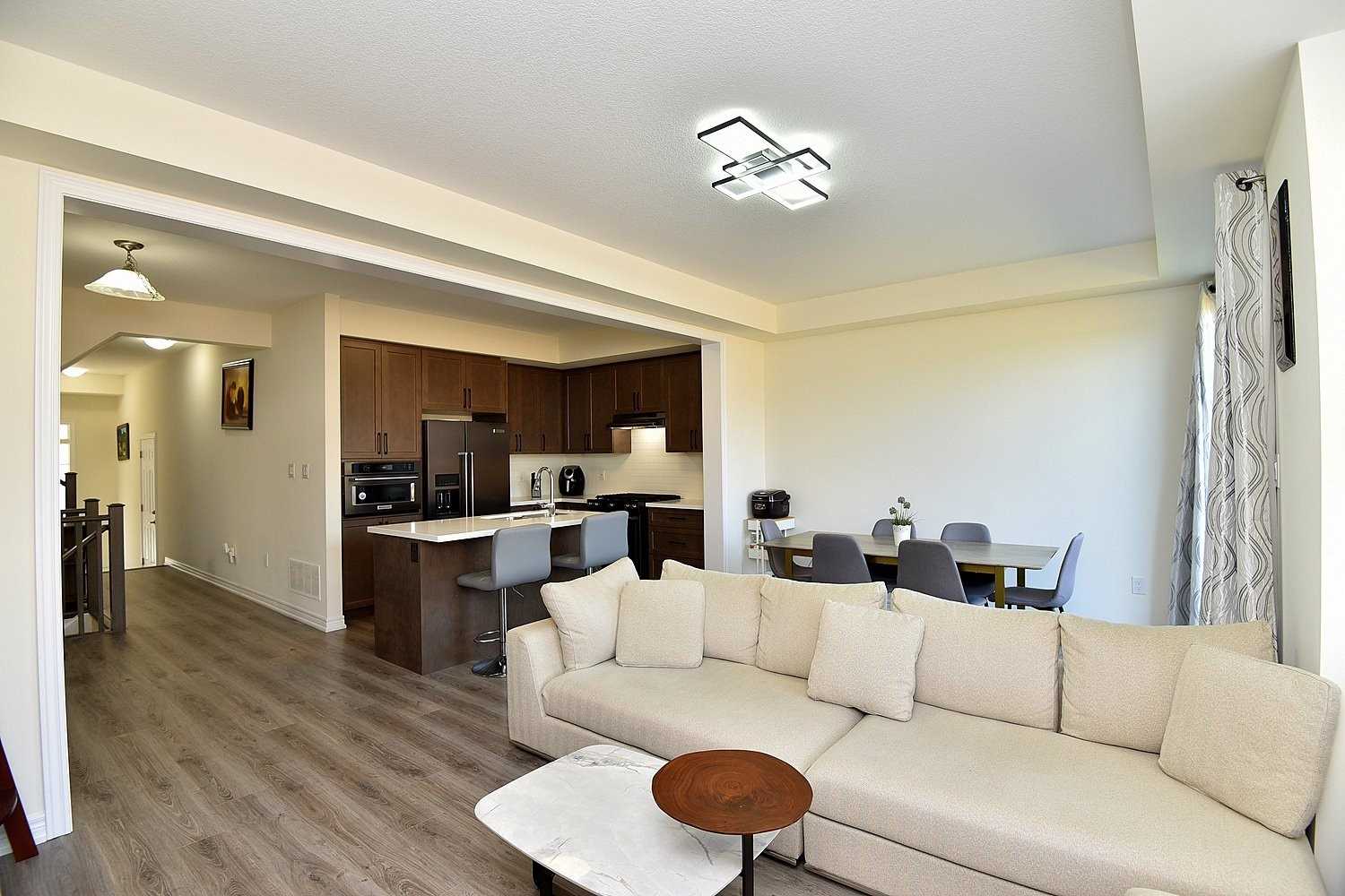 29 Hibiscus Lane