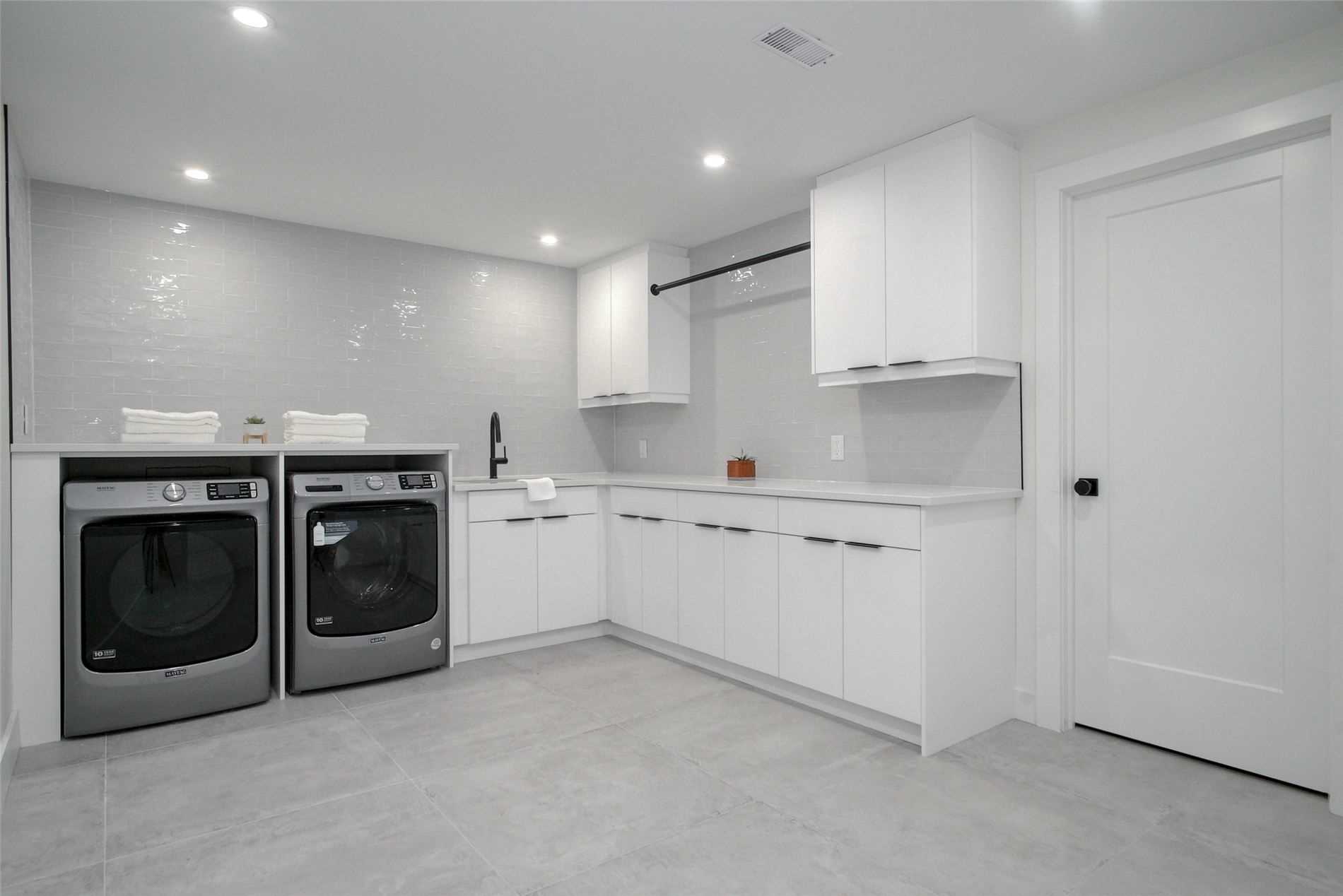 104 Grandview Drive