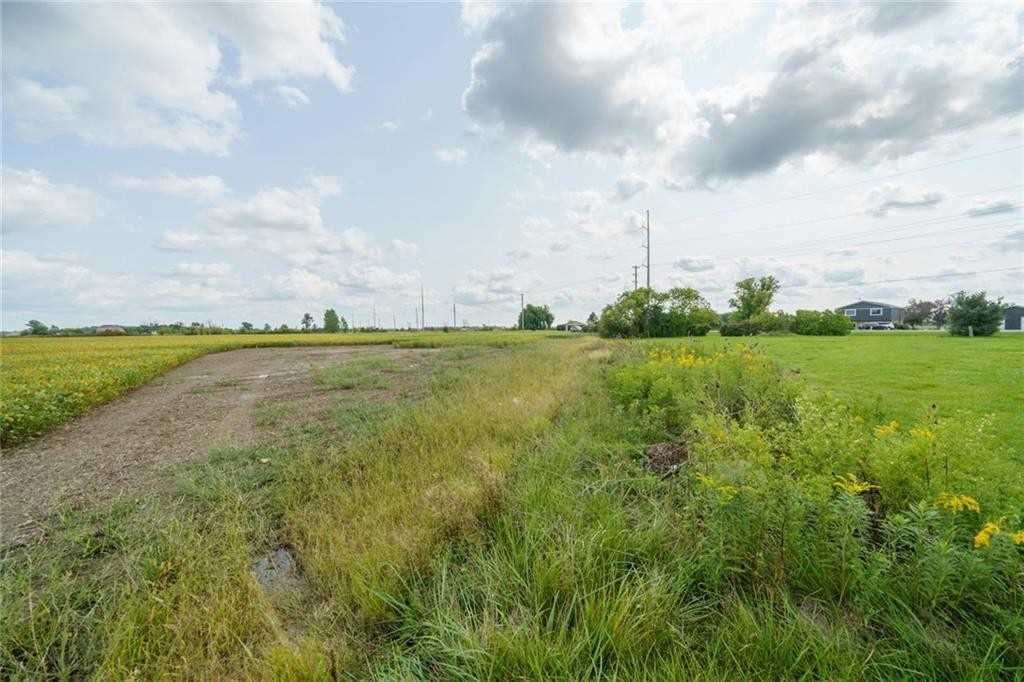 535 #20 Haldimand Rd