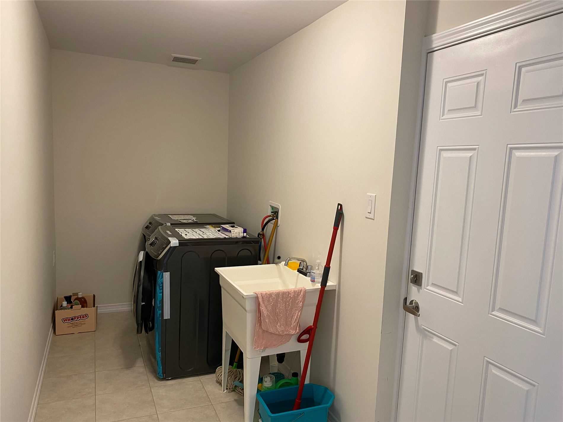 Listing X5770011 - Large Photo # 7