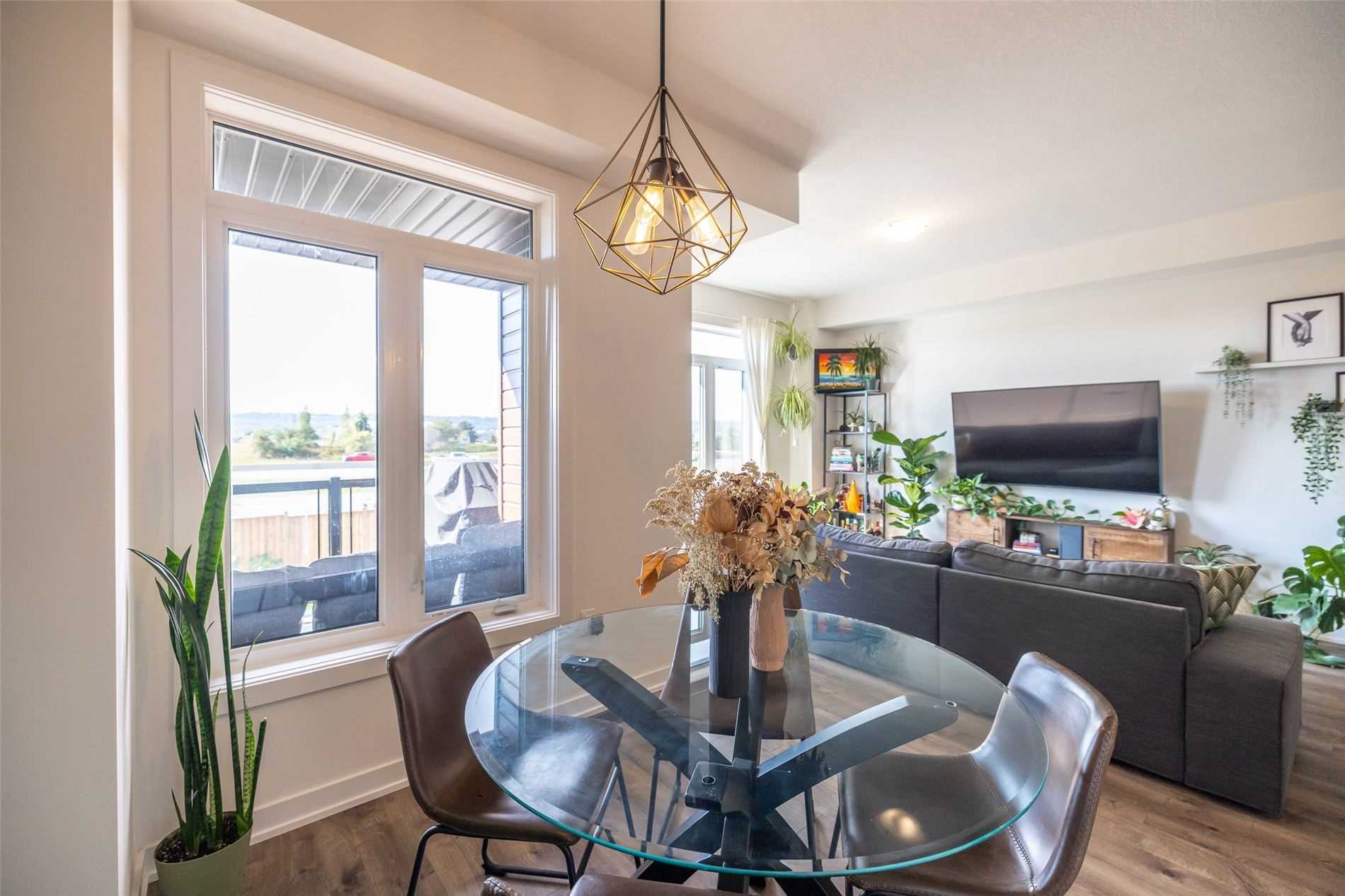 590 North Service Rd, #50