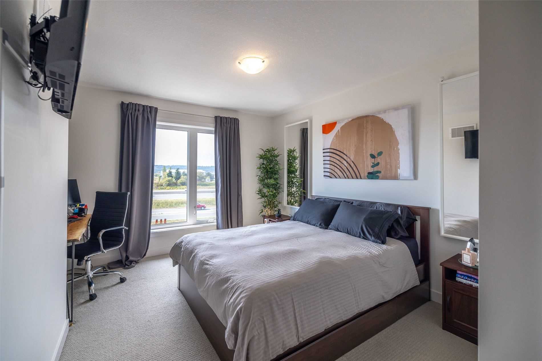590 North Service Rd, #50