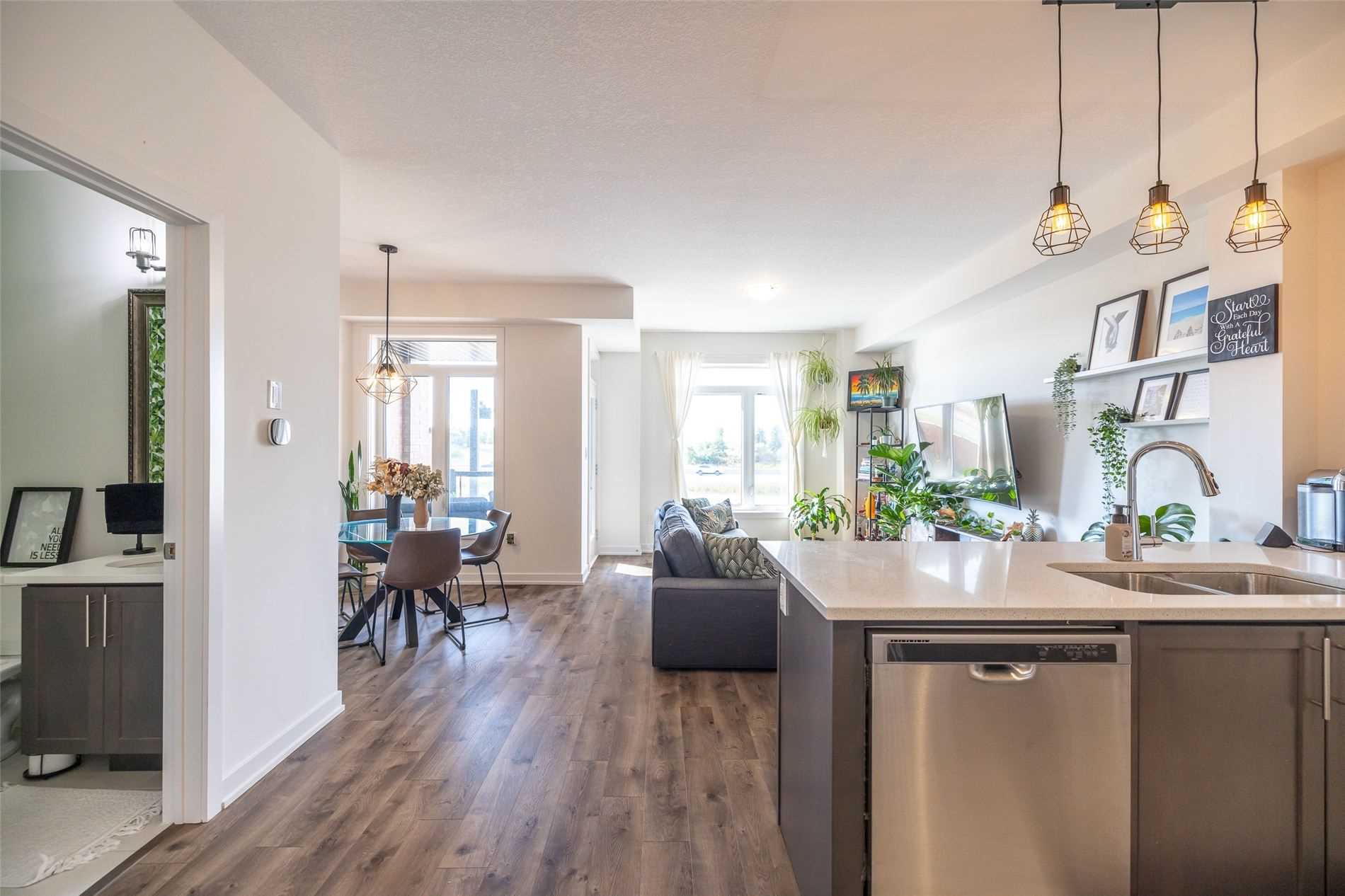 590 North Service Rd, #50
