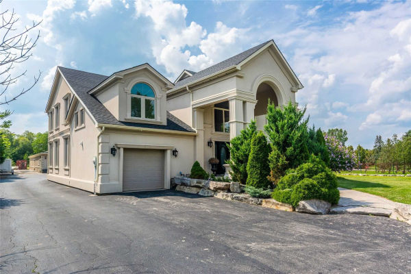 352 Sunnyridge Rd, Hamilton