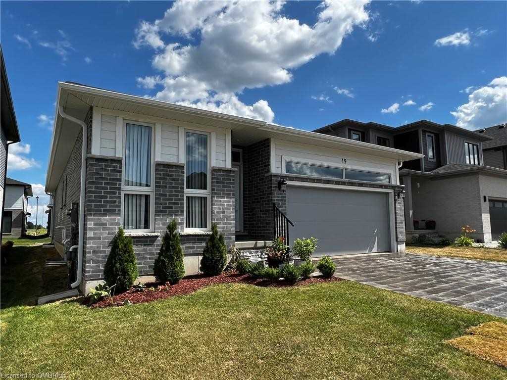 19 Sutherland Crescent