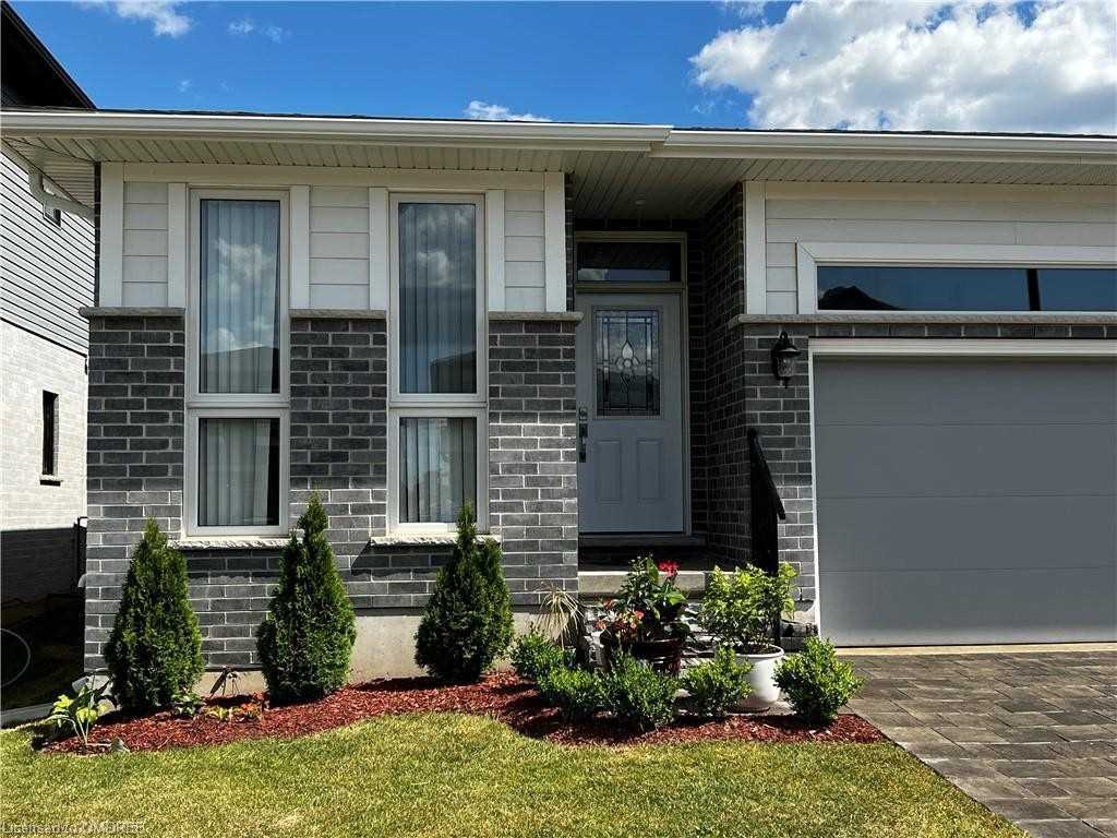 19 Sutherland Crescent