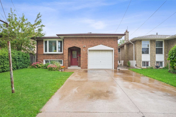 20 Bow Valley Dr, Hamilton