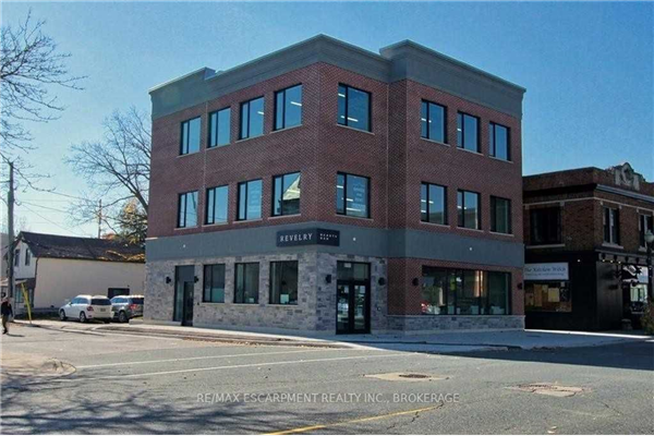 112 King St W, Hamilton