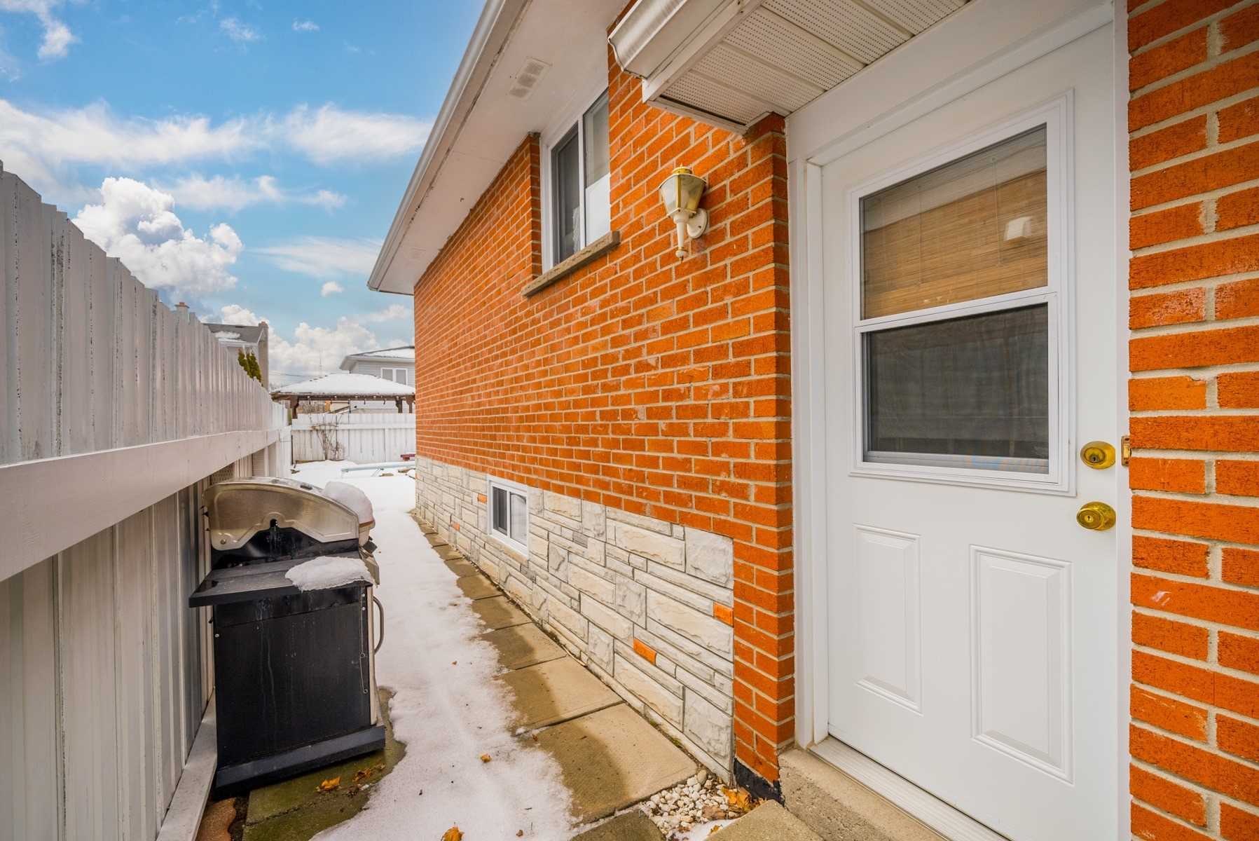 Listing X5775302 - Large Photo # 38