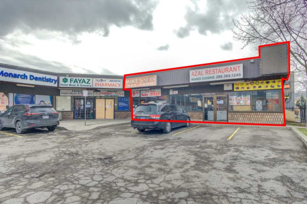 82-90 Wellington St N, Hamilton