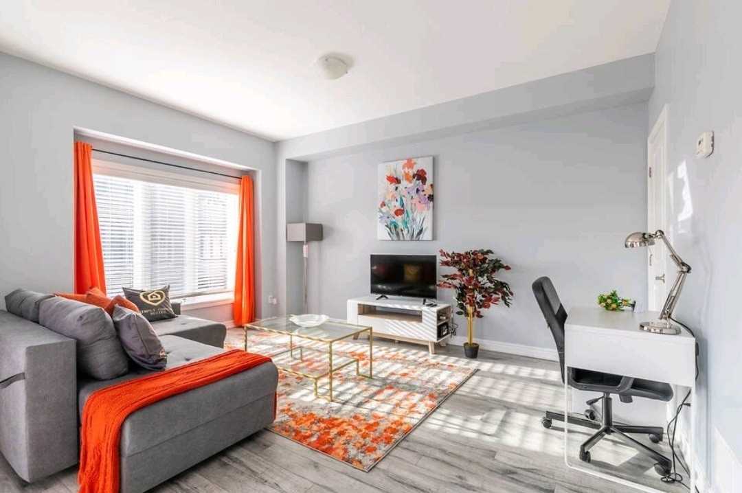 13 Waterview Drive
