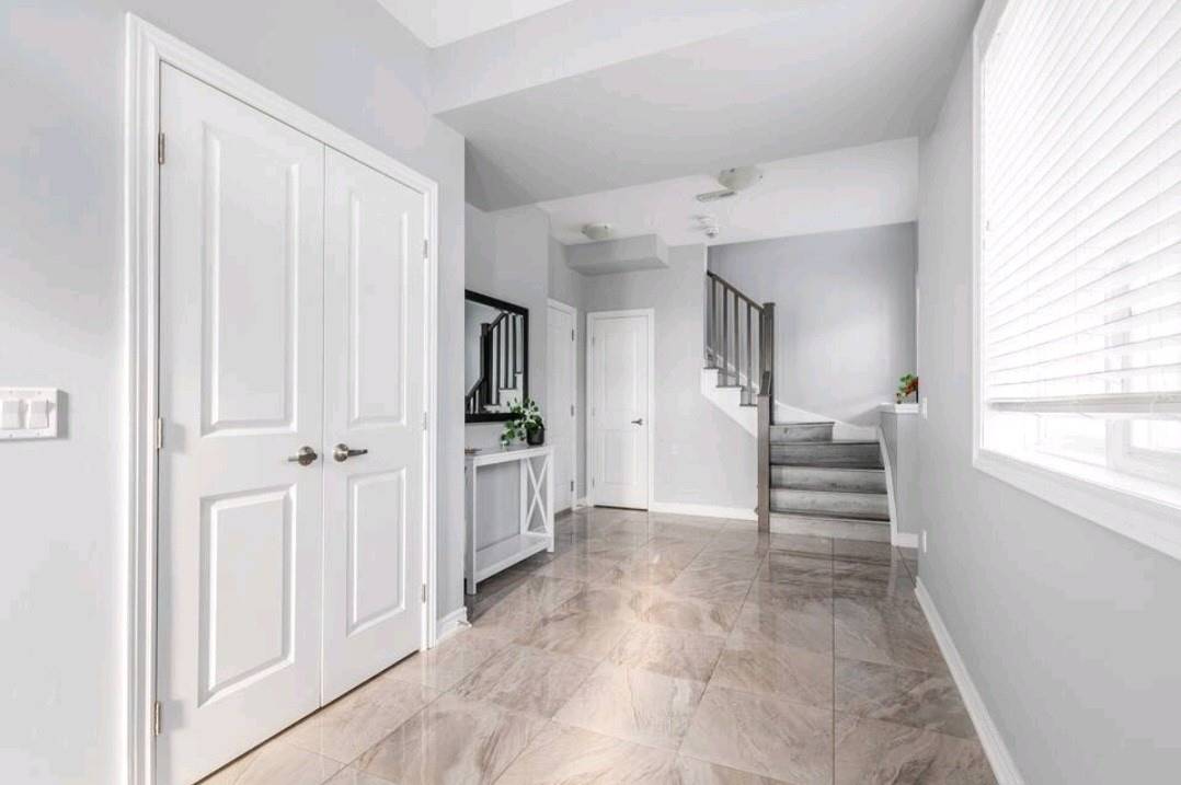 13 Waterview Drive